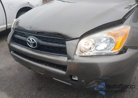 2011 Toyota Rav4 z USA, uszkodzony, nr VIN JTMZF4DV8BD030846